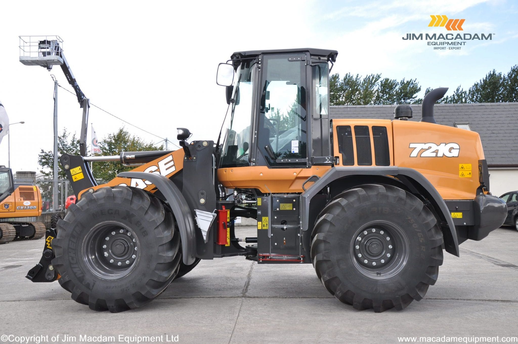 Case 721G Macadam Equipment