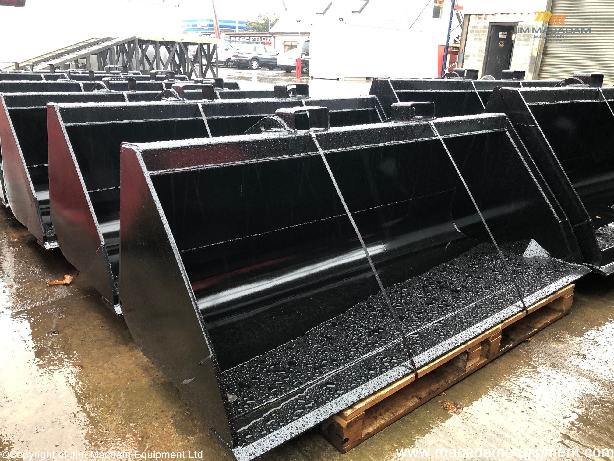 Manitou Buckets for sale at Jim Macadam Equipment ltd Ireland