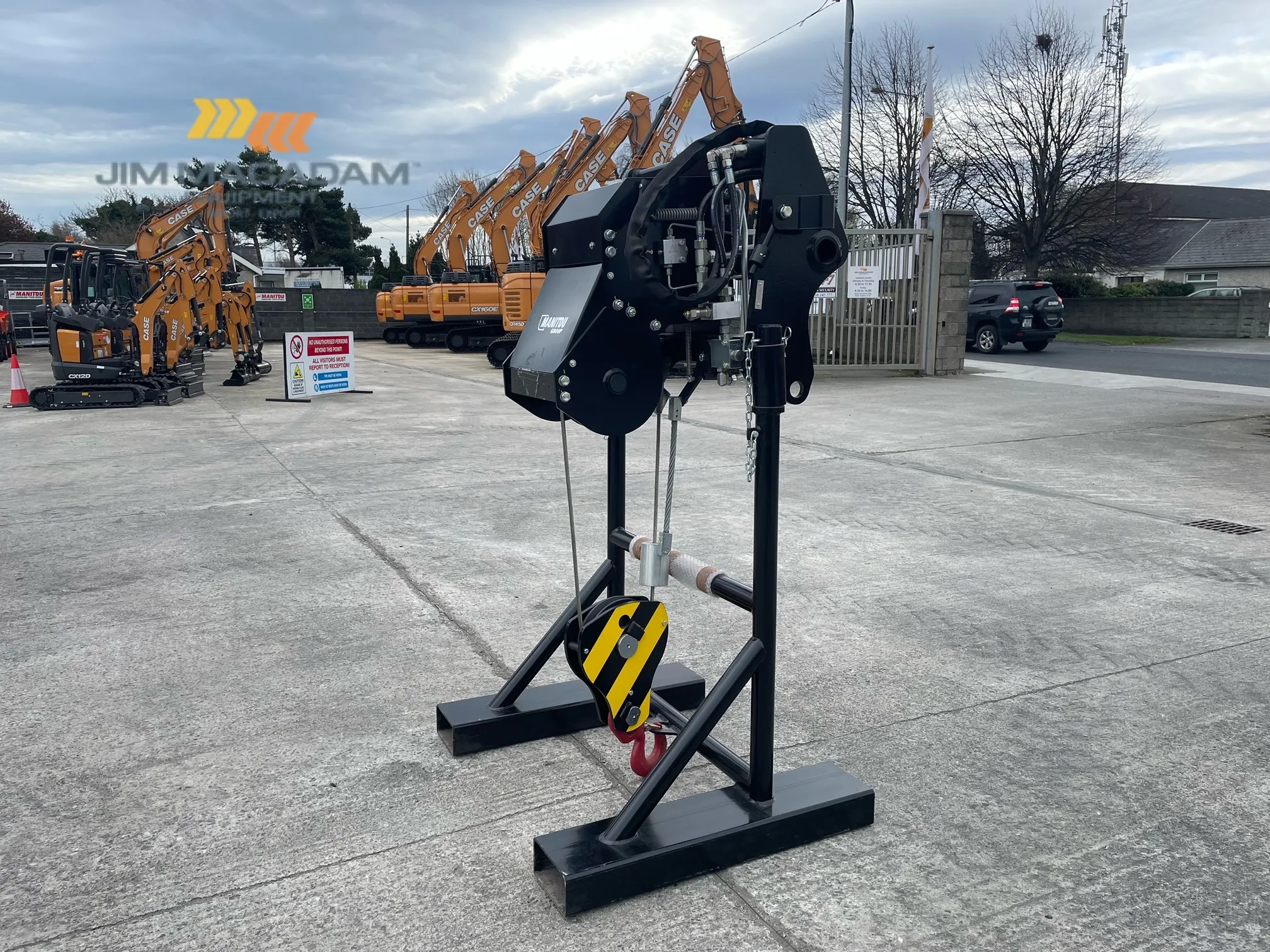 Manitou 3 Ton Winch - Macadam Equipment